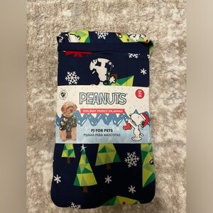 Peanuts Snoopy Festive Pet Pajamas - Red and Green size XL-NWT